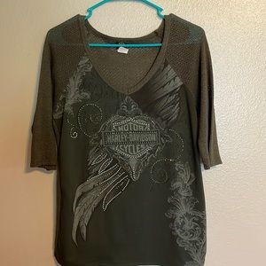 Ladies Harley-Davidson blouse.